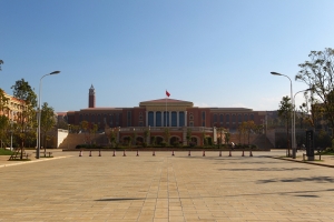 美麗云南大學